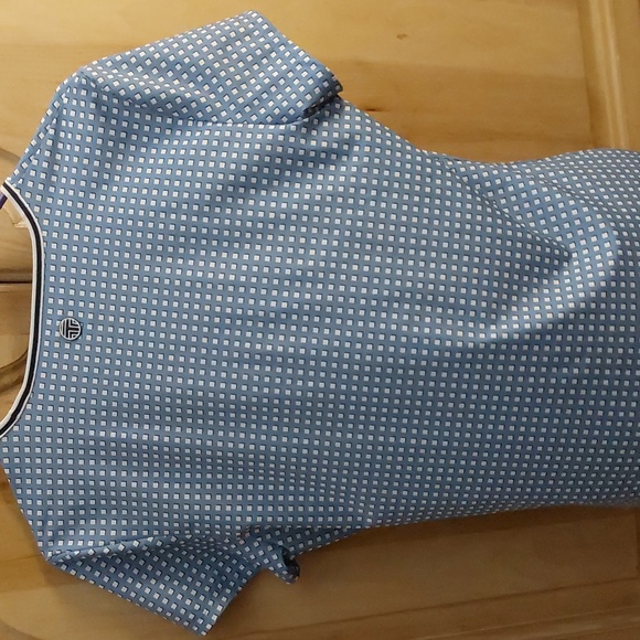 TORY BURCH ACTIVE WEAR TOP S/ SLEEVE SIZE L..BLUES N WHITE - Picture 3 of 4